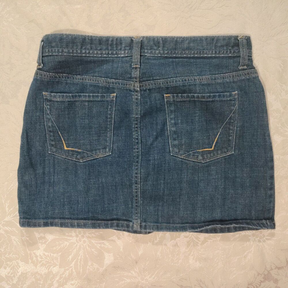 Gap Vintage Y2K Denim Mini Skirt Medium Wash Jean Contrasting Stitch Pockets Sz6